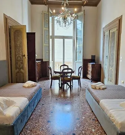 Belle Arti 42 * Bologne